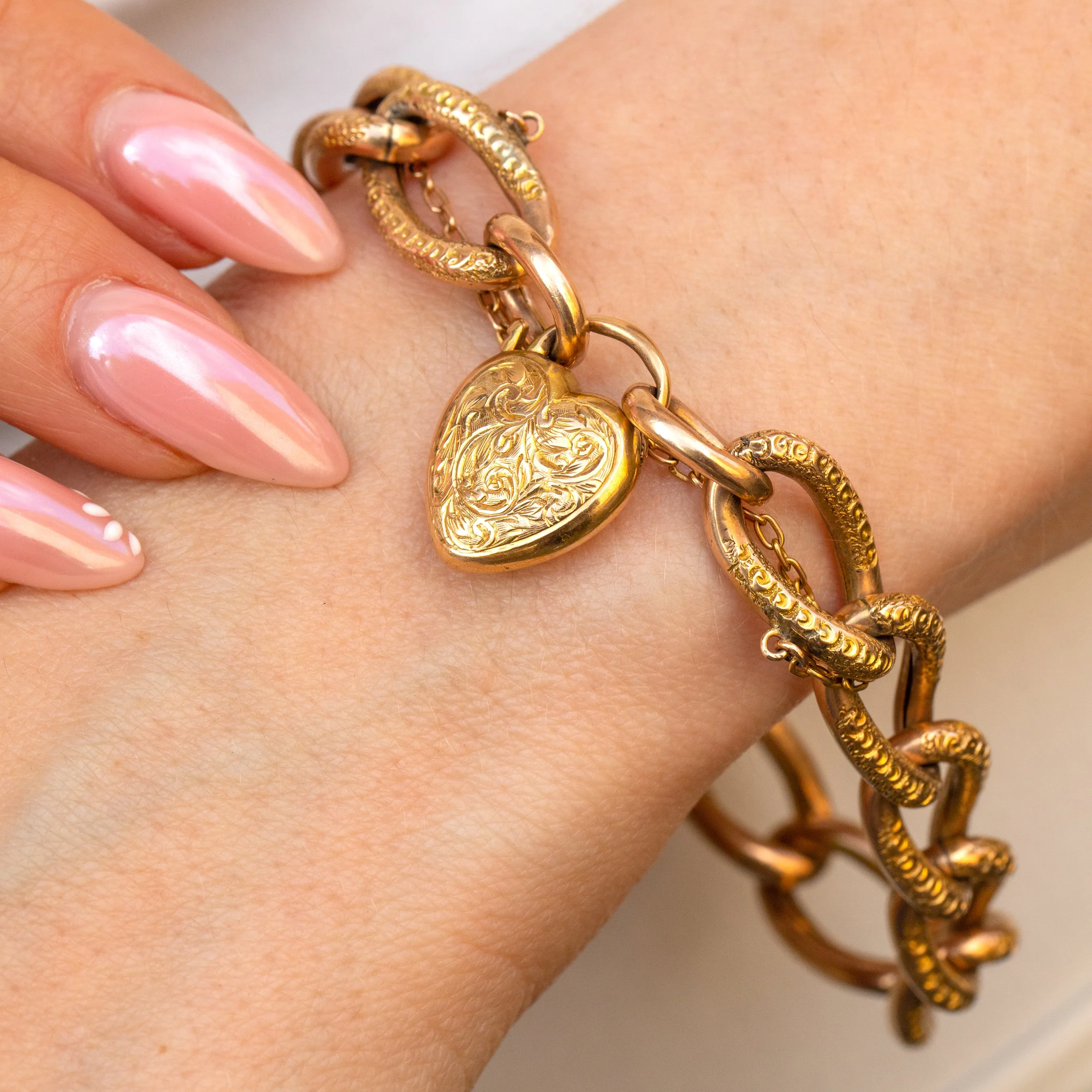 Antique 9ct Gold Engraved Curb Link Bracelet with Engraved Heart Padlock