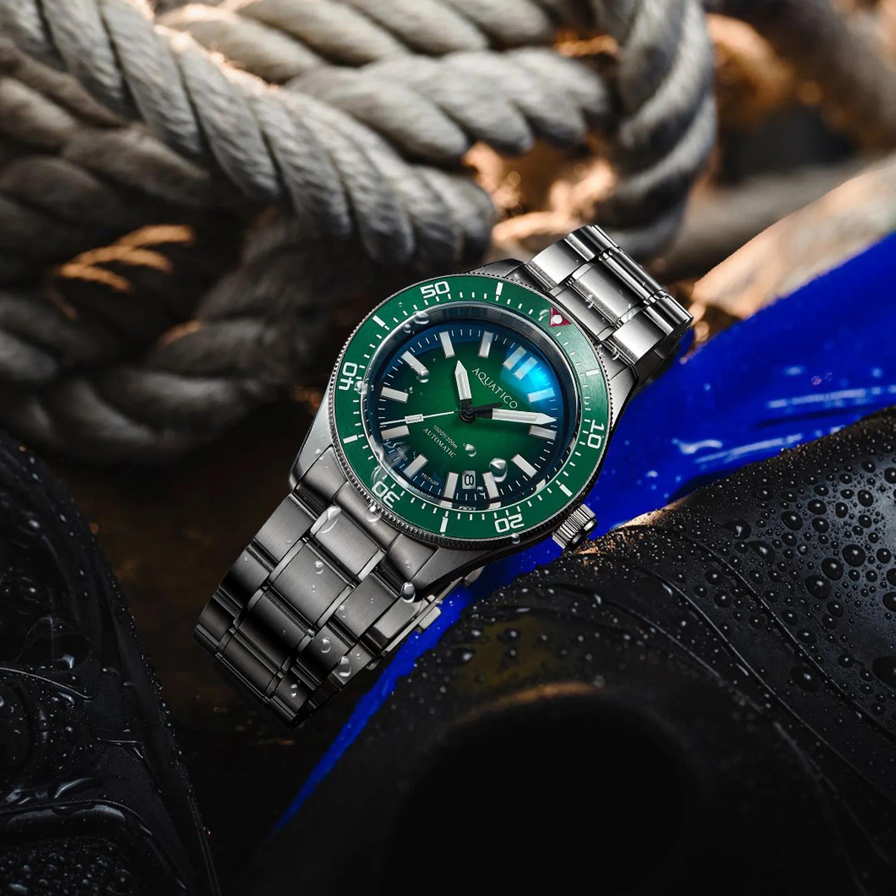 Aquatico Aequorea Victoria Tritium Green Dial (NH35)