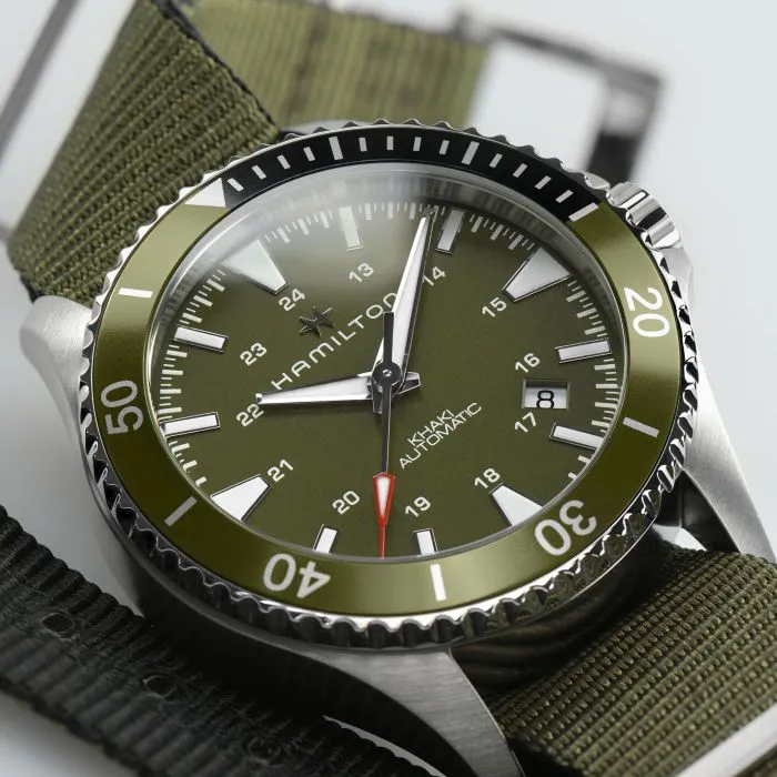 Khaki Navy Scuba Auto
 H82375961