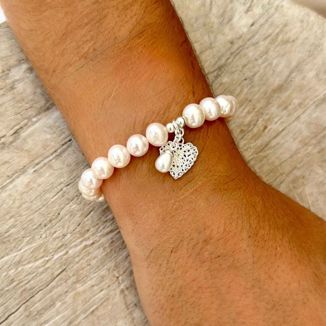 Ocean Hearts Pearl Stretch Bracelet