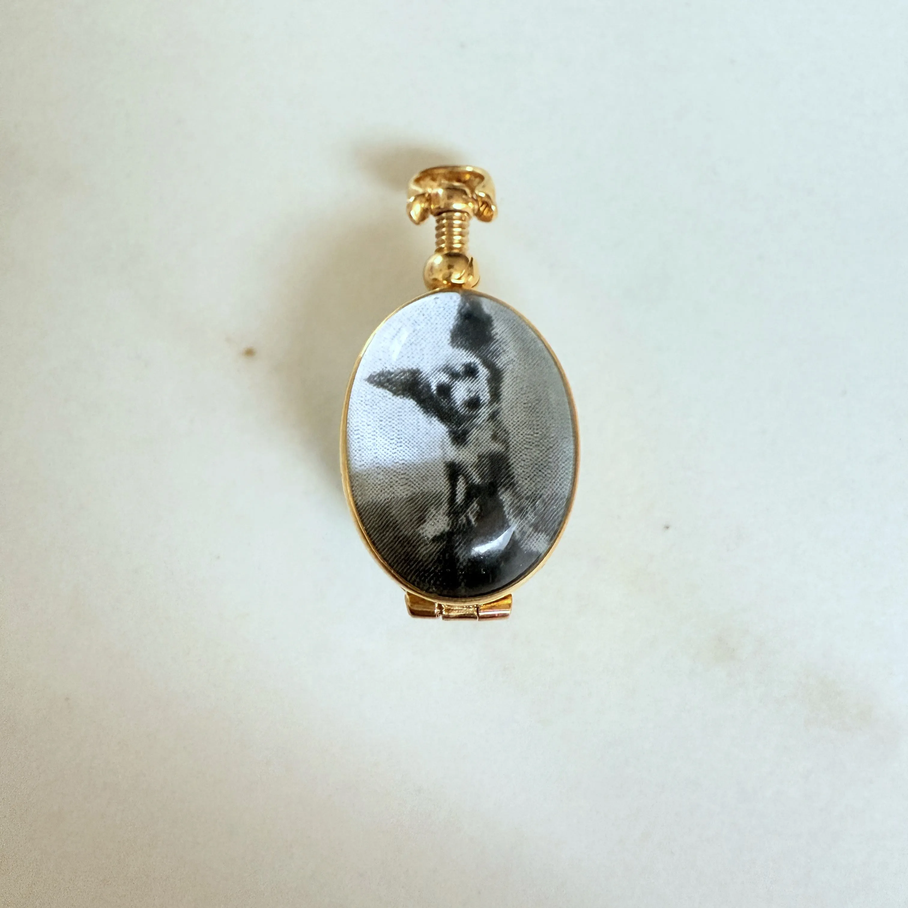 Oval Gold Plated Silver Locket - Medium