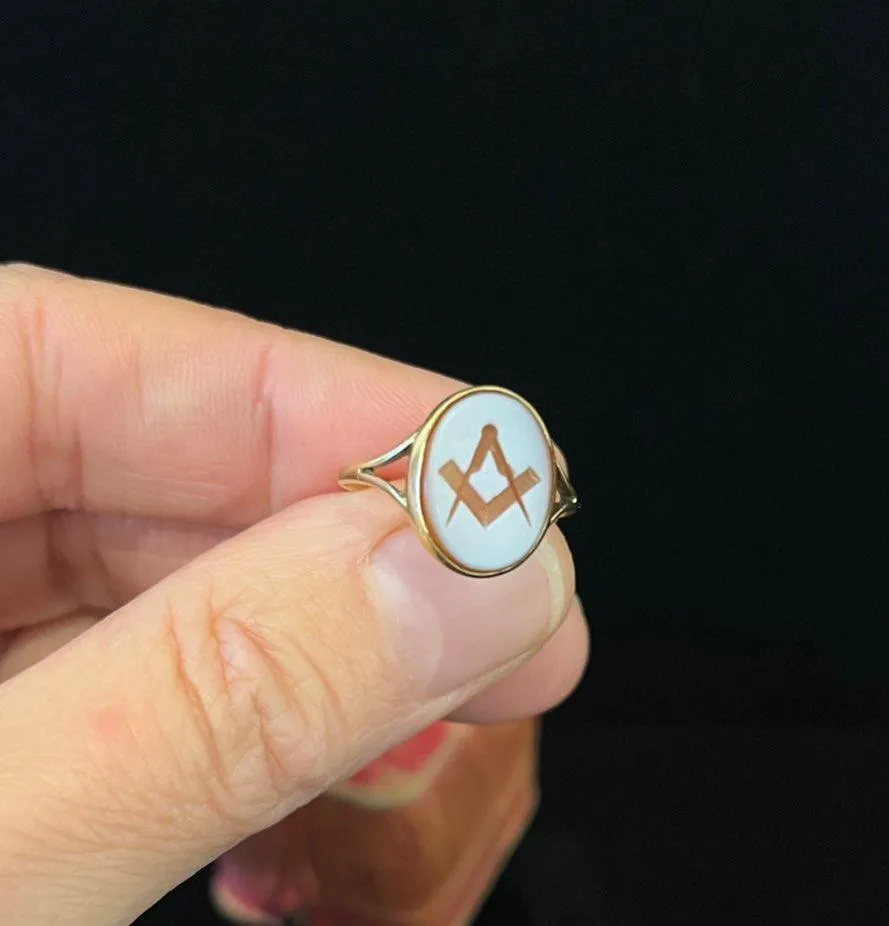 Victorian Sardonyx Masonic Signet Ring